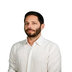 Eric Headshot | Meet Our Team | Lèlior