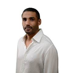 Hiram Headshot | Meet Our Team | Lèlior