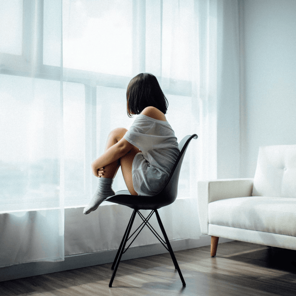 Illustrative image for Aromatherapy as a Supportive Pathway Through Postpartum Depression